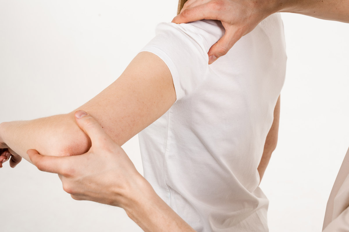 Preventing Workplace Injuries with Physiotherapy and Ergonomic Assessments